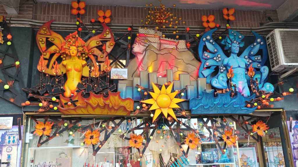 Alicante repartirá 15.000€ en premios a los comercios con el mejor escaparate de Fogueres