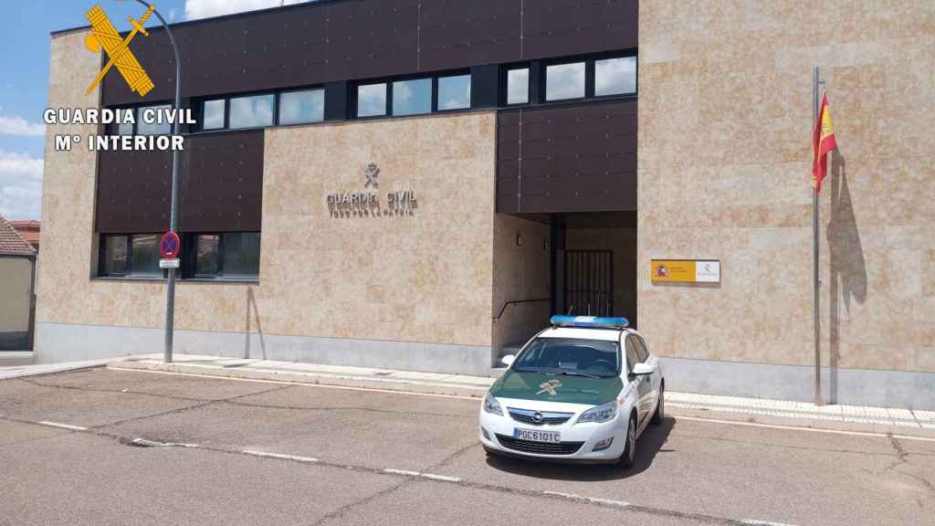 Cuartel de la Guardia Civil de Villares de la Reina