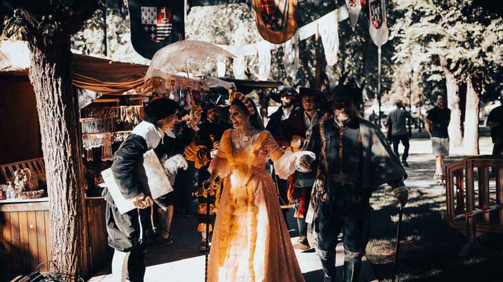 Mercadillo renacentista.