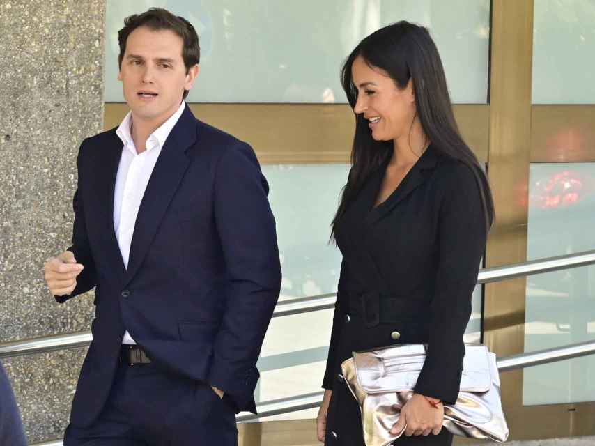 Albert Rivera y Begoña Villacís, en una instantánea tomada en Madrid, en 2023.