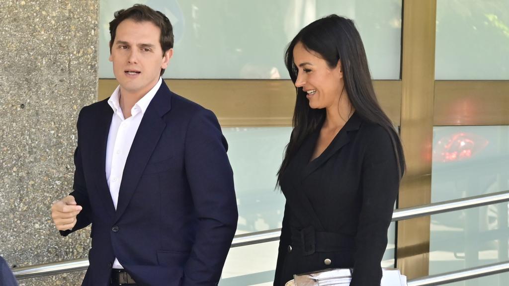 Albert Rivera y Begoña Villacís, en una instantánea tomada en Madrid, en 2023.