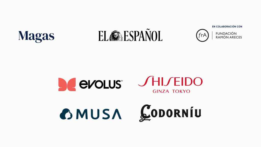 Montaje de logos de los patrocinadores a los Premios Maga de Magas