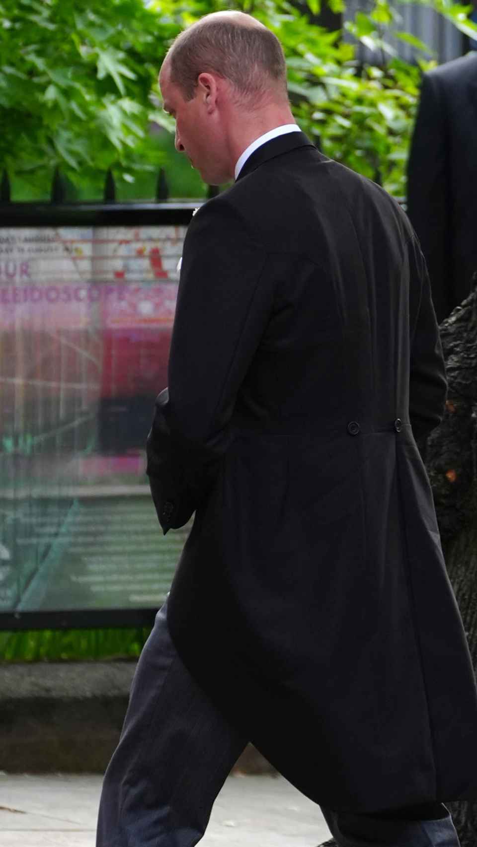 El príncipe Guillermo llegando a la boda del duque de Westminster.