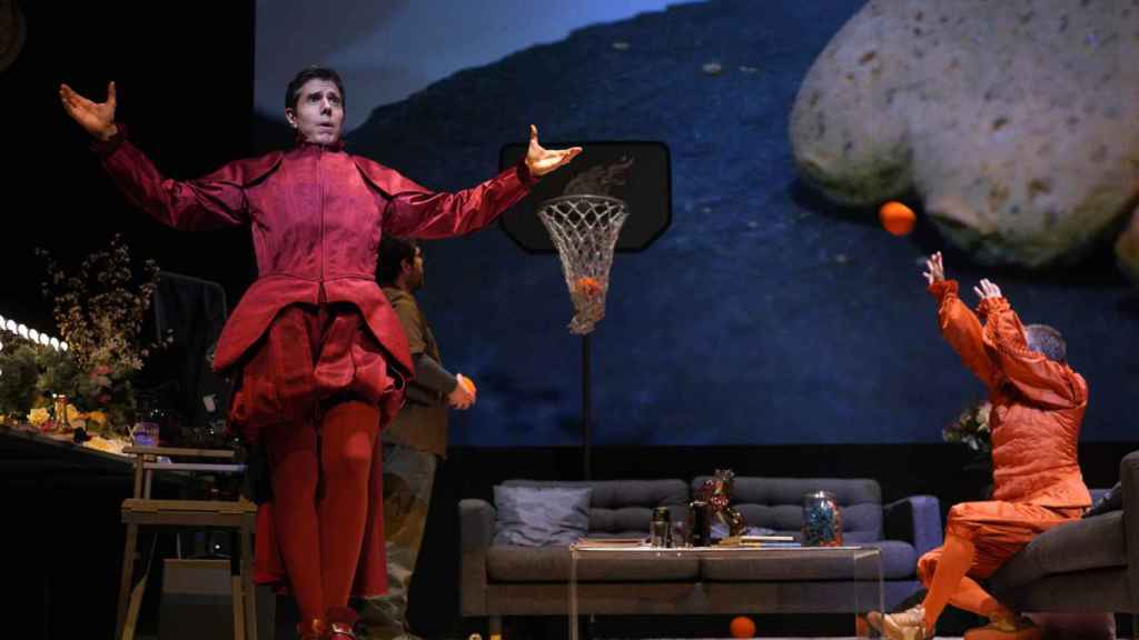 Una escena de 'Tenorio', en el Teatro Real. Foto: Javier del Real