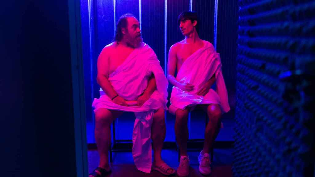 Alfredo Alba y Pedro Romero en una escena de 'Amor platónico'.