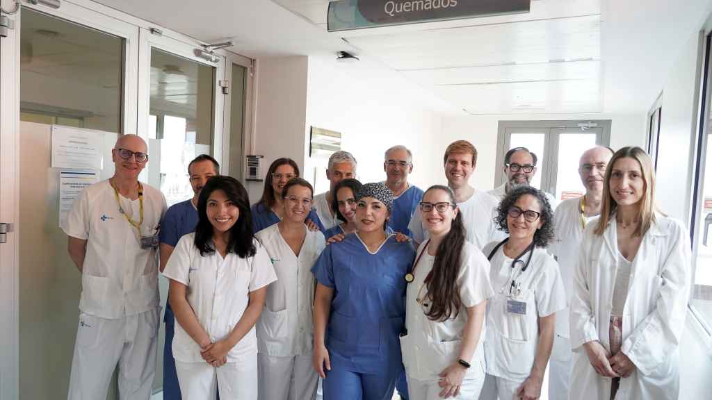 Parte del equipo de profesionales de la Unidad de Quemados del Hospital Universitario Río Hortega de Valladolid