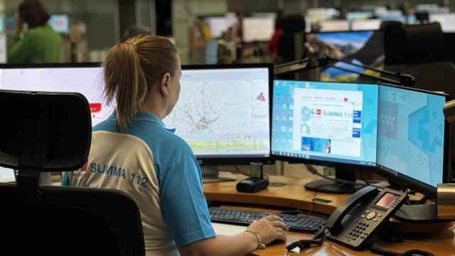Trabajadora de los servicios de Emergencias 112 de la Comunidad de Madrid.