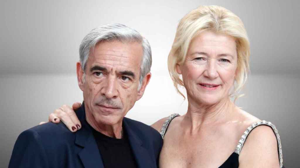 Imanol Arias y Ana Duato en la presentación de 'Cuéntame como paso'.