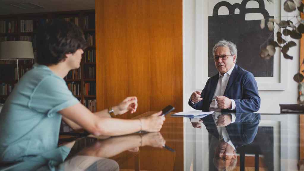 Cándido Paz-Ares, durante la entrevista con EL ESPAÑOL