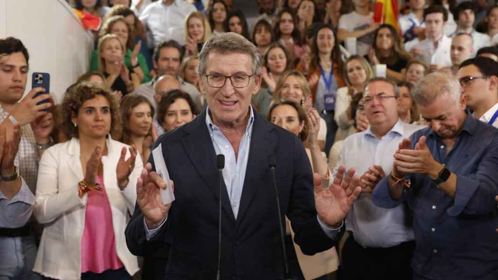Feijóo, este domingo en Génova, celebrando la victoria del PP en las europeas.