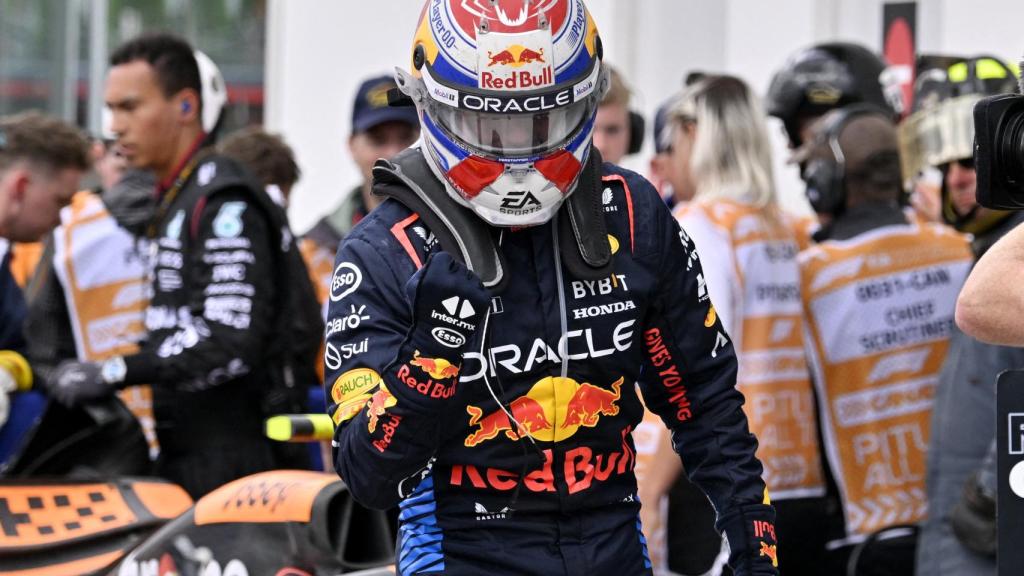 Max Verstappen celebra su triunfo en Montreal.