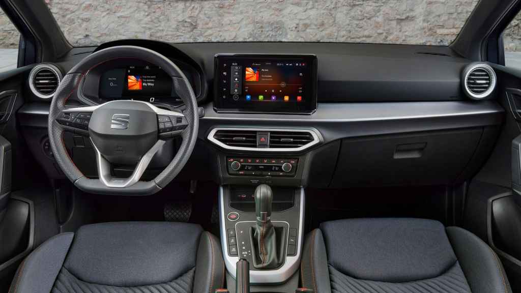 Interior del Seat Ibiza.
