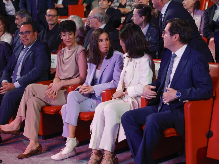 La reina Letizia durante el acto iniciativa del Banco Santander.