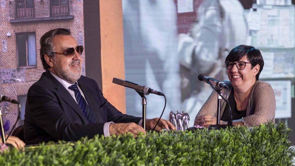 Entrega del premio a Esther Hontoria. Foto: ONCE.