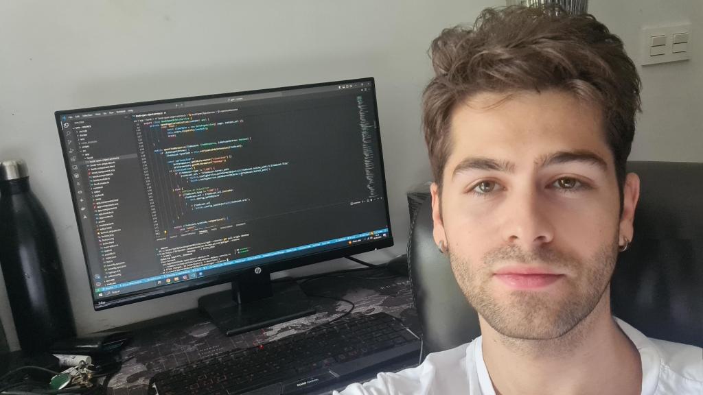 Marcos Fernández de Salamanca está terminando el Ciclo de Grado Superior en Desarrollo de Aplicaciones Web.