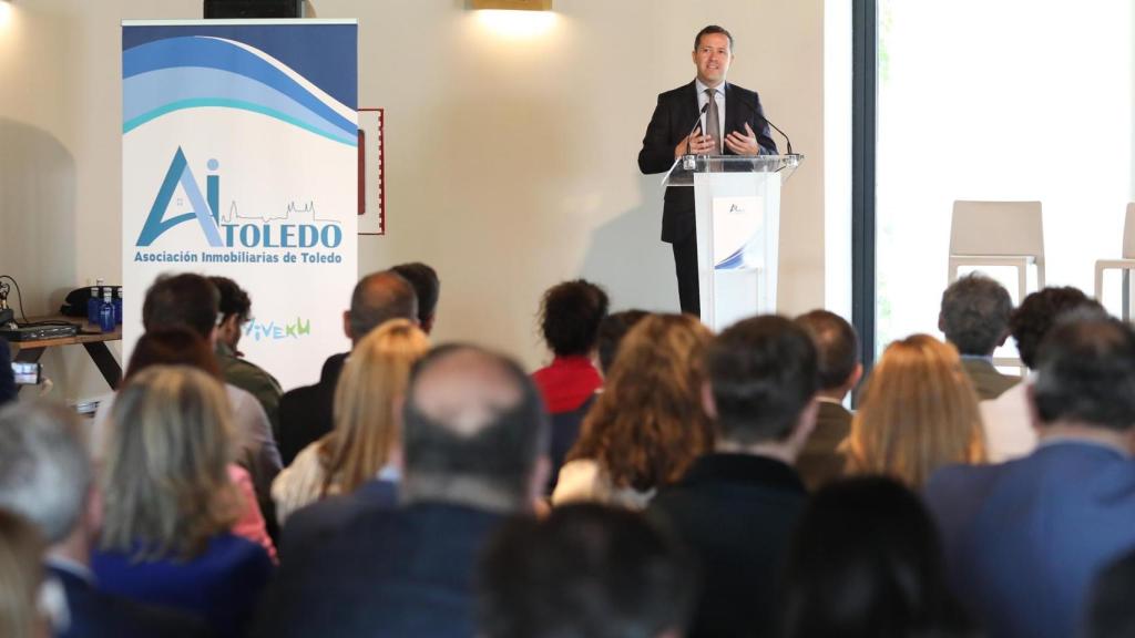 Carlos Velázquez, alcalde de Toledo, en la jornada de la Federación Nacional de Asociaciones Inmobiliarias (FAI).