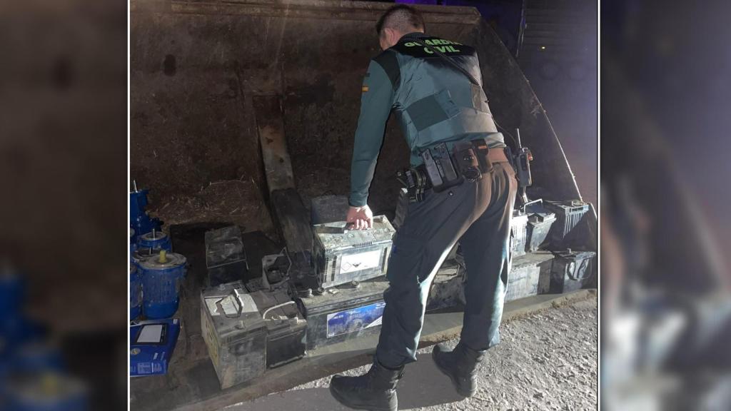 La Guardia Civil con las herramientas sustraídas