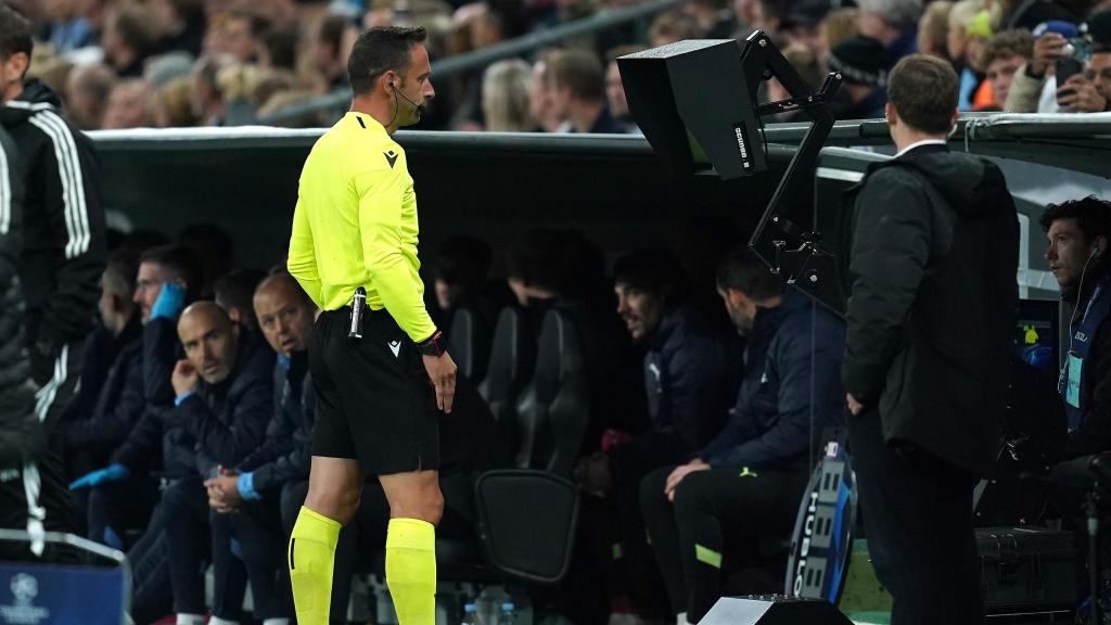 Revisión con el VAR