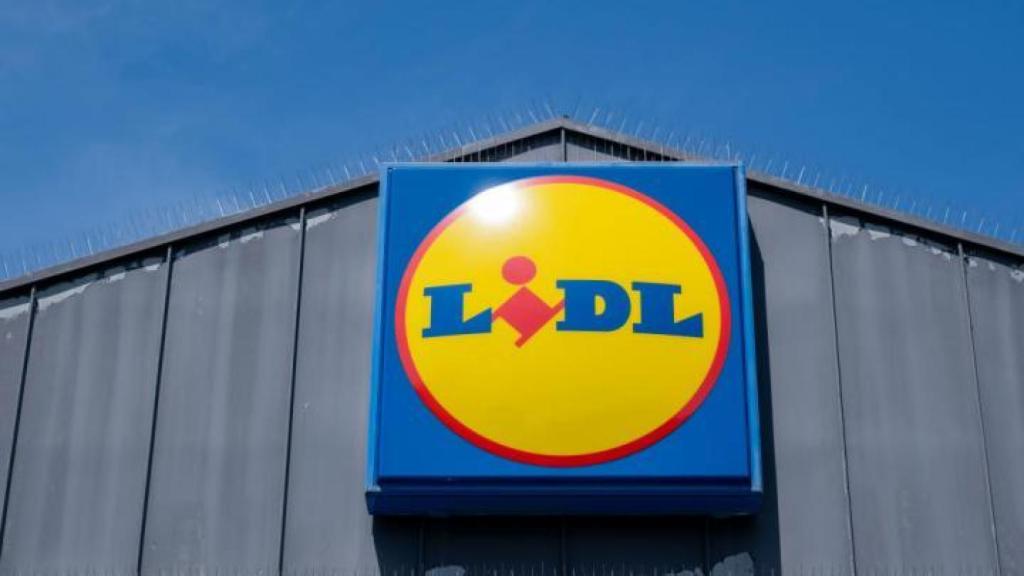 Fachada Lidl.