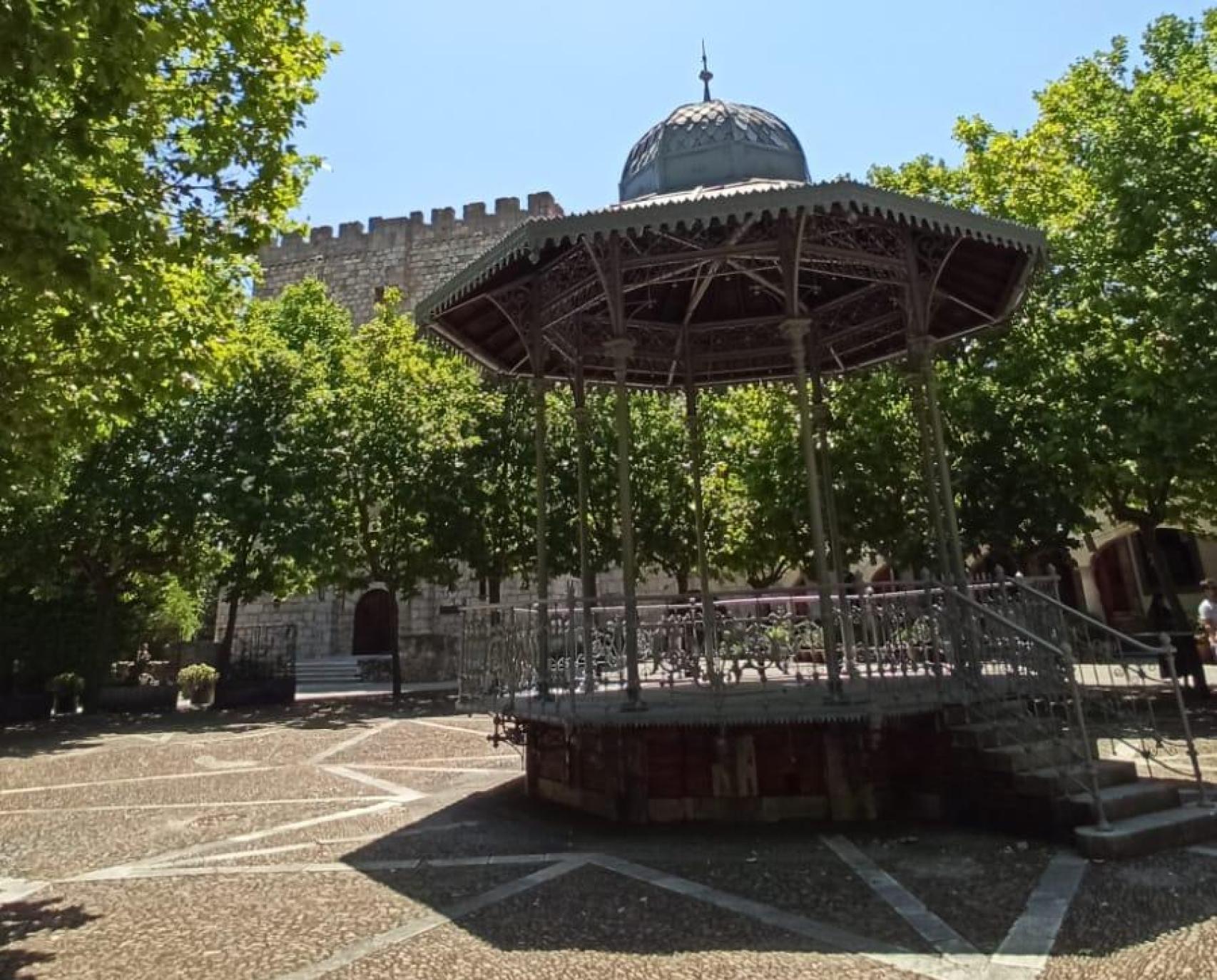 Exterior del Hotel Landa