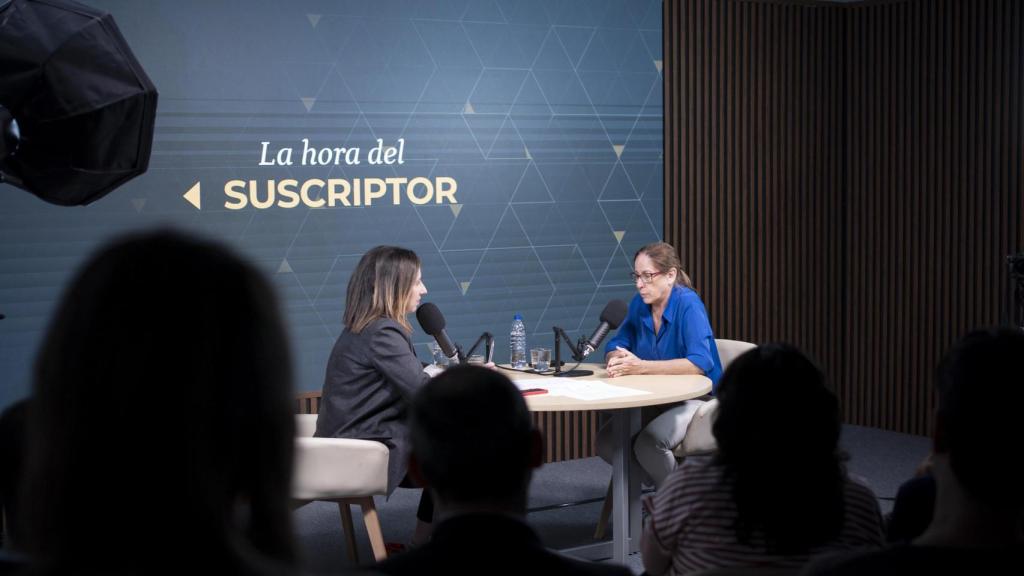 Perspectiva de los asistentes al encuentro con María Peral en La Hora del Suscriptor