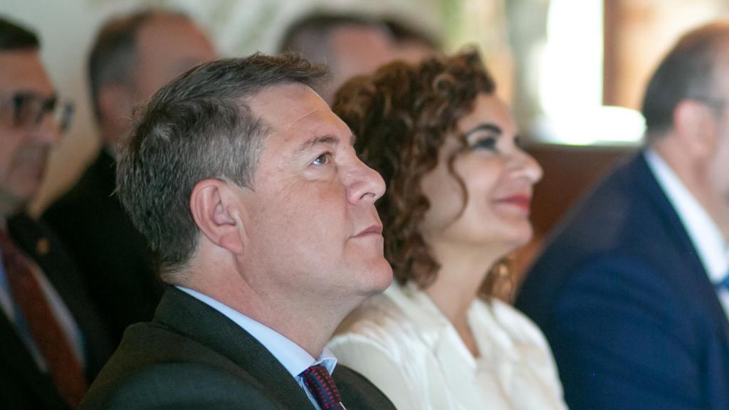 Emiliano García-Page y María Jesús Montero, juntos en marzo de 2023 en Toledo.