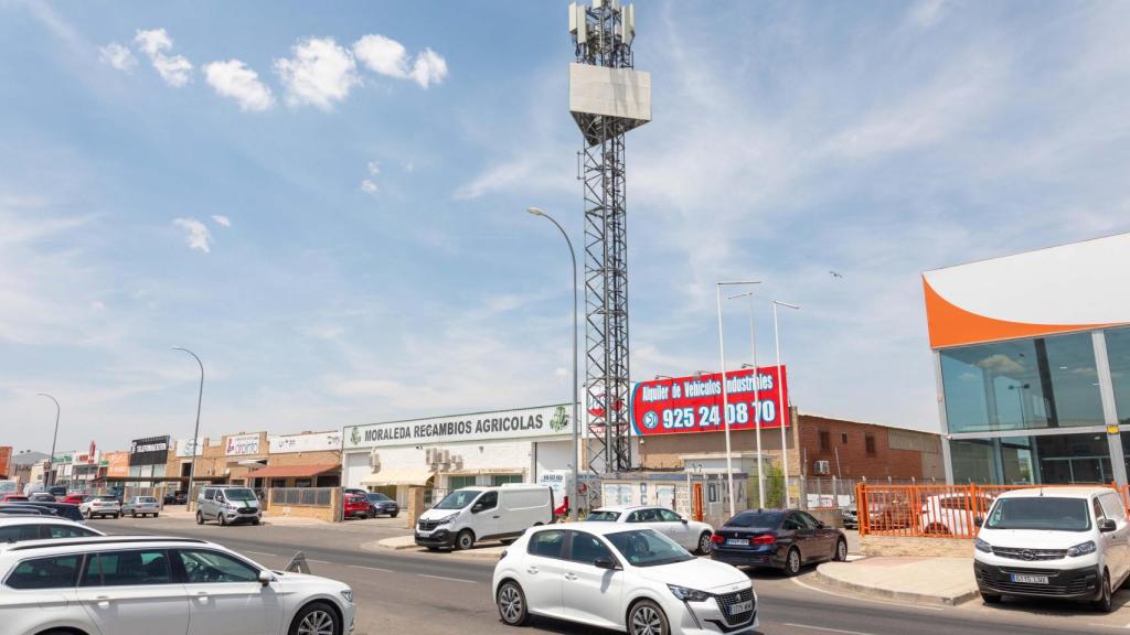 La calle principal del polígono industrial de Toledo.