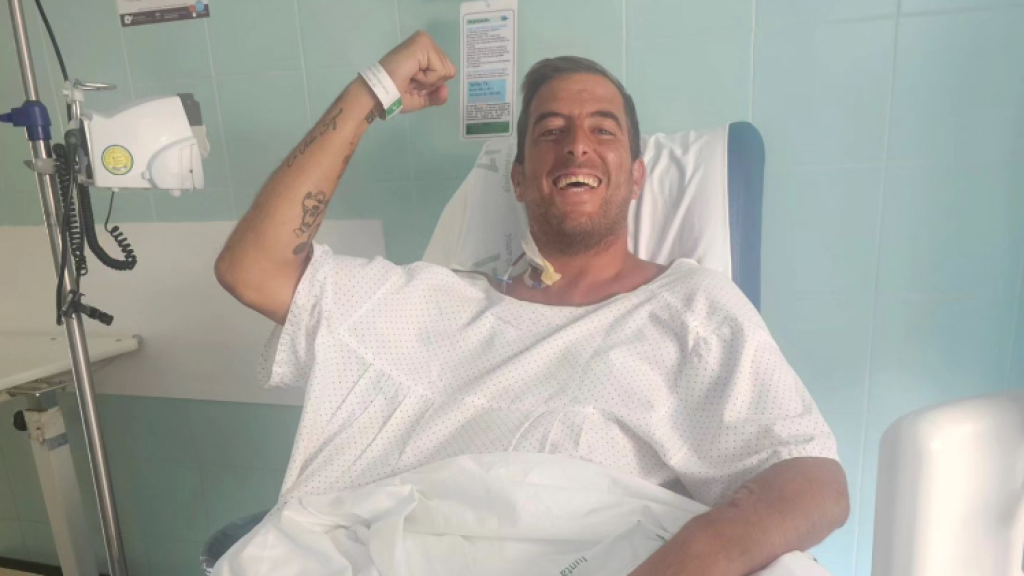 Sayo en una de sus intervenciones en el hospital.