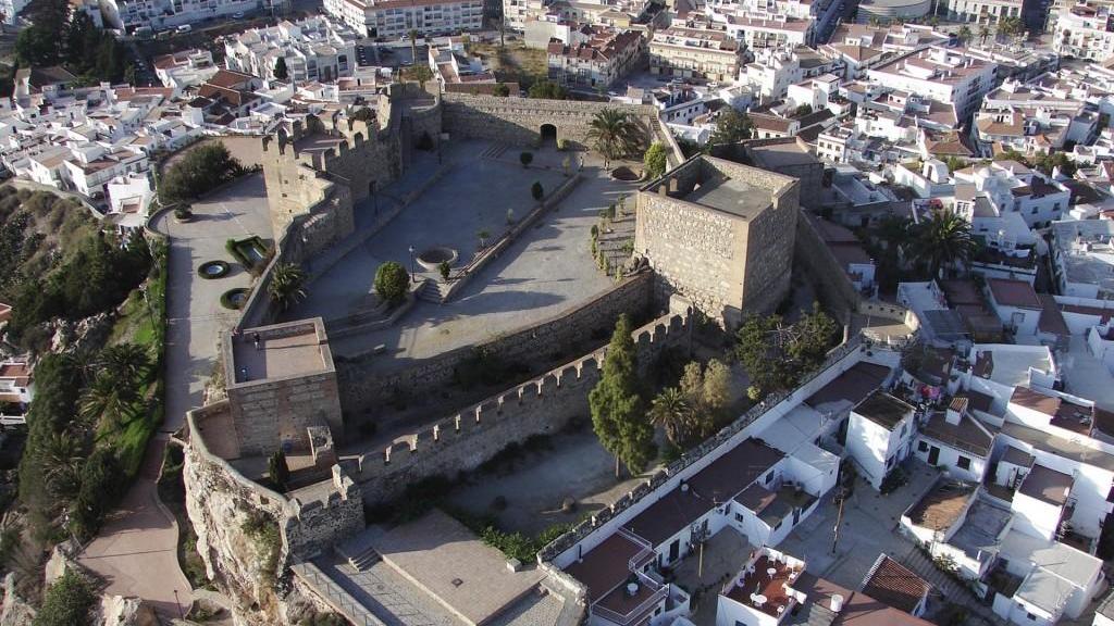Vista aérea del castillo de Salobreña.