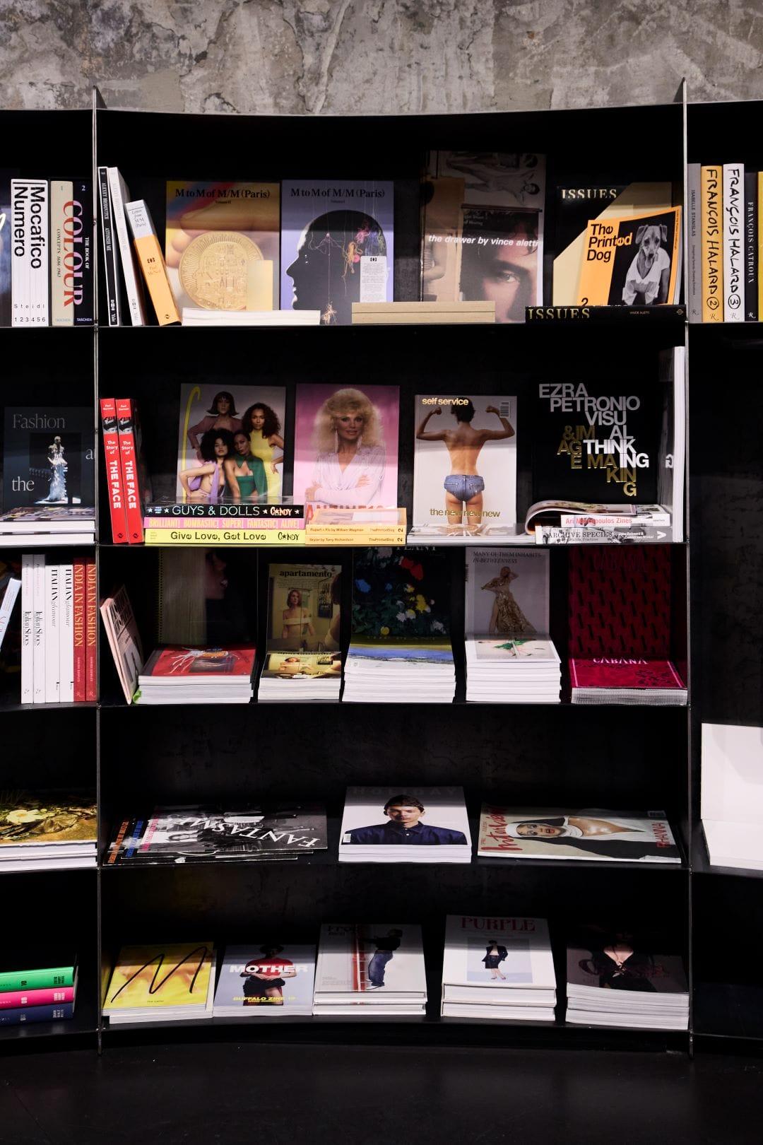 Librería especializada de Future Stories