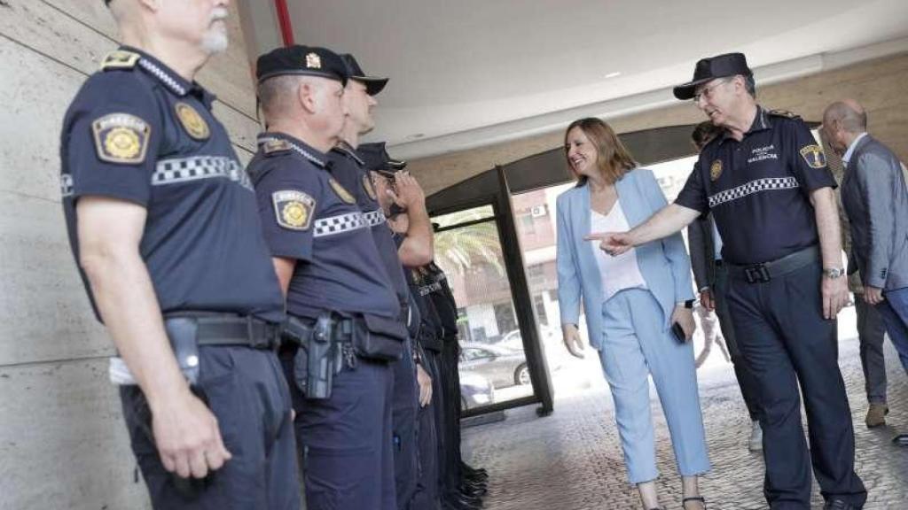 Catalá en un acto con la Policía Local.