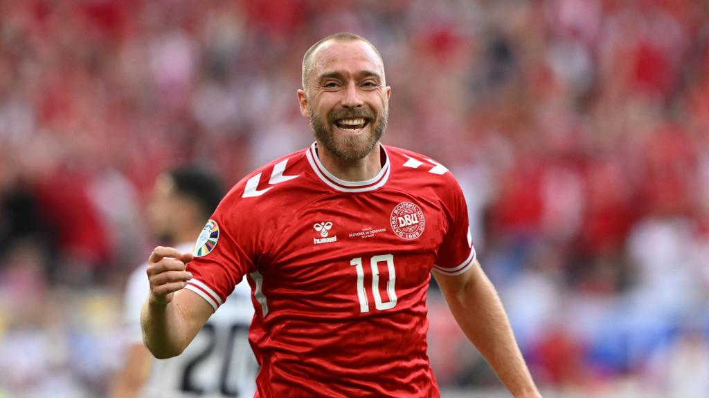 Eriksen celebra su gol anotado ante Eslovenia.