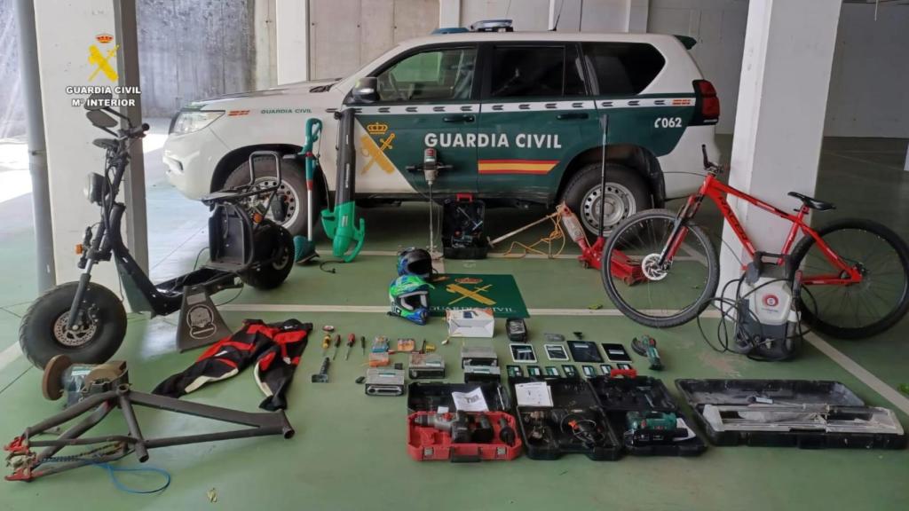 Incautados objetos robados en vehículos y viviendas