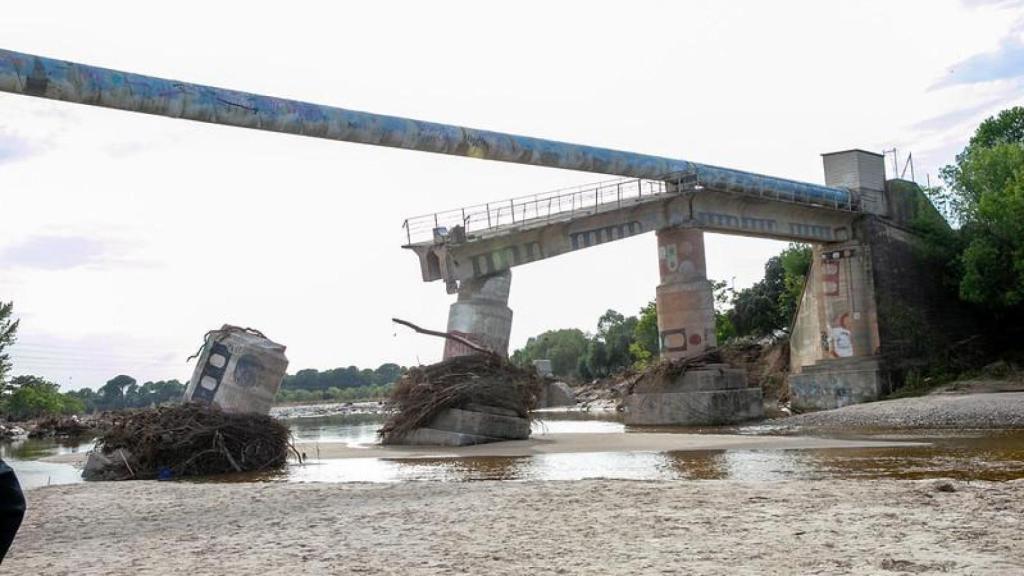 Imagen de la tubería que colapsó durante la DANA de septiembre en Aldea del Fresno.