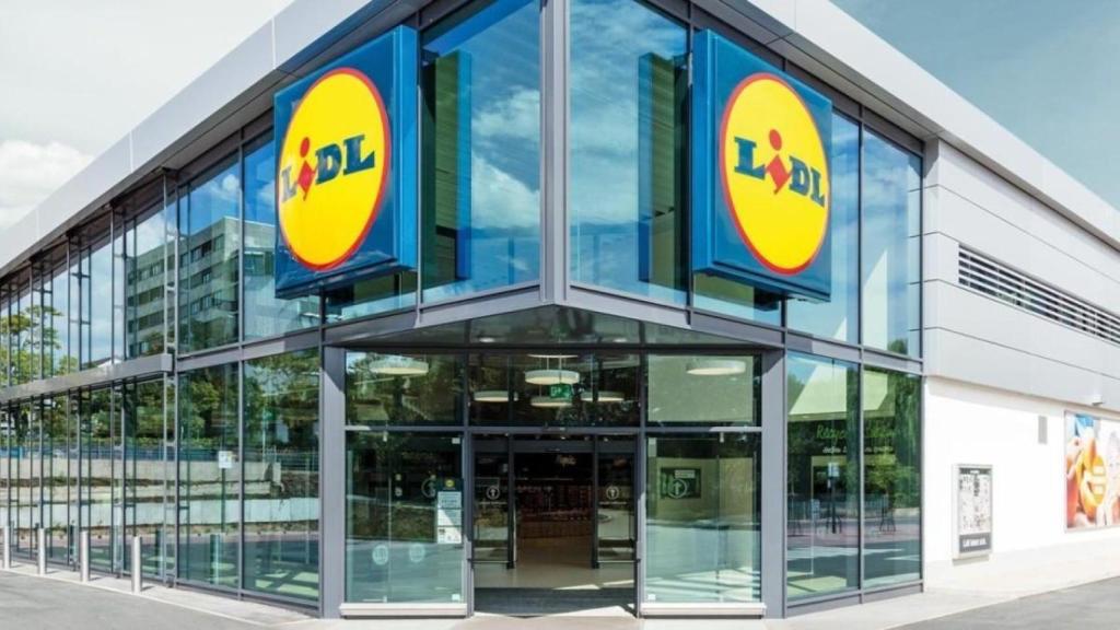 Fachada Lidl.