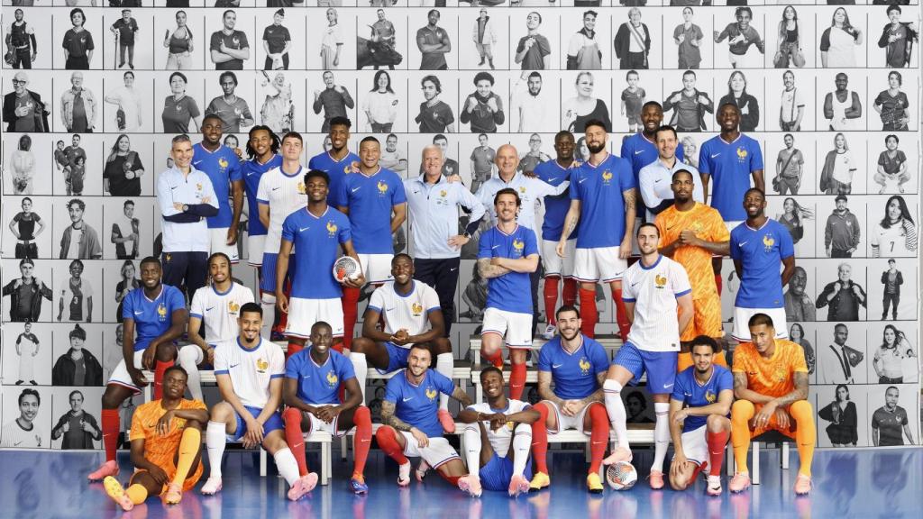 La foto de familia de la selección de Francia para la Eurocopa 2024