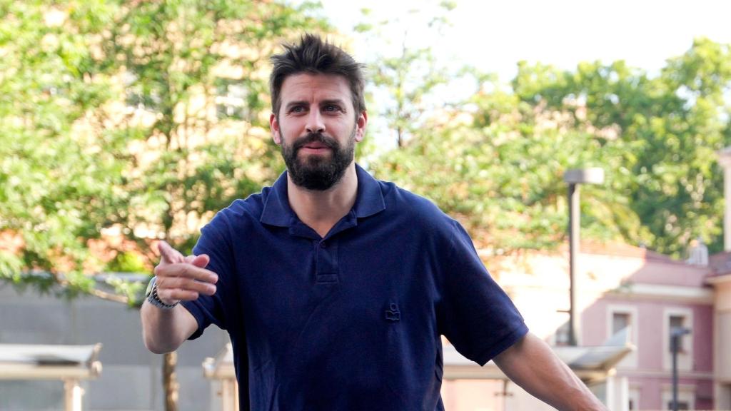 Gerard Piqué junto a su pareja, Clara Chía, el pasado día 17 de junio, llegando a los juzgados.