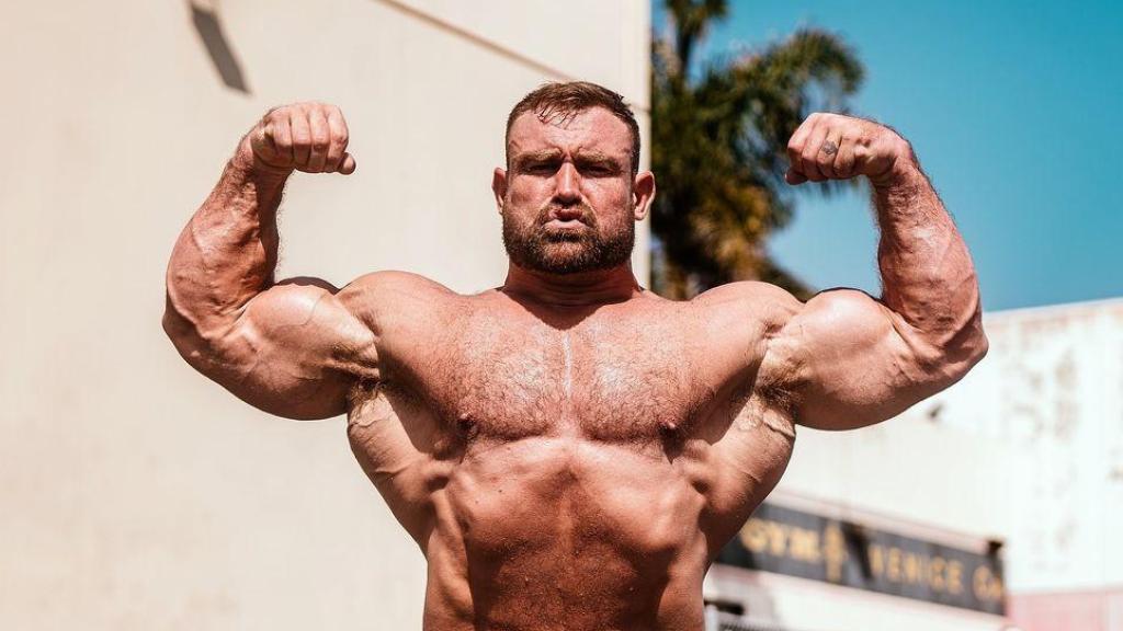 El culturista Douglas Furchey durante un entrenamiento.