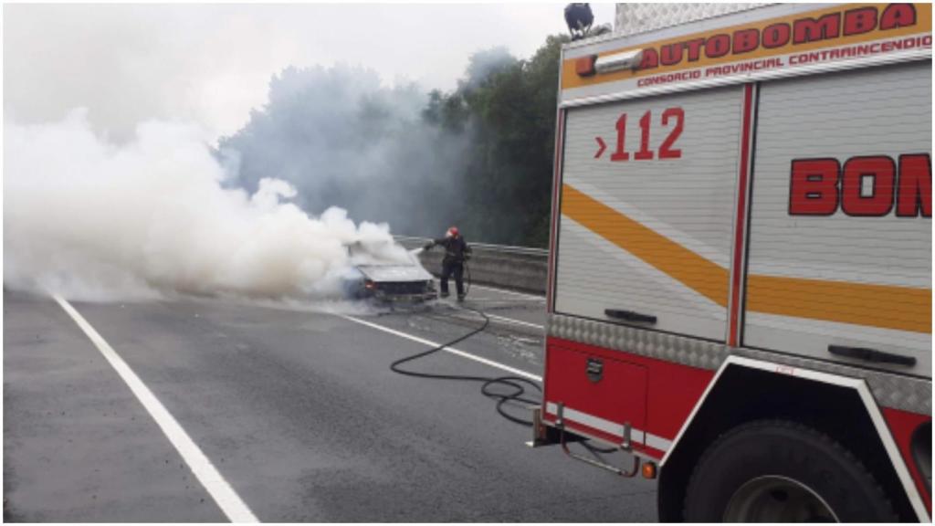 El vehículo accidentado en A Laracha