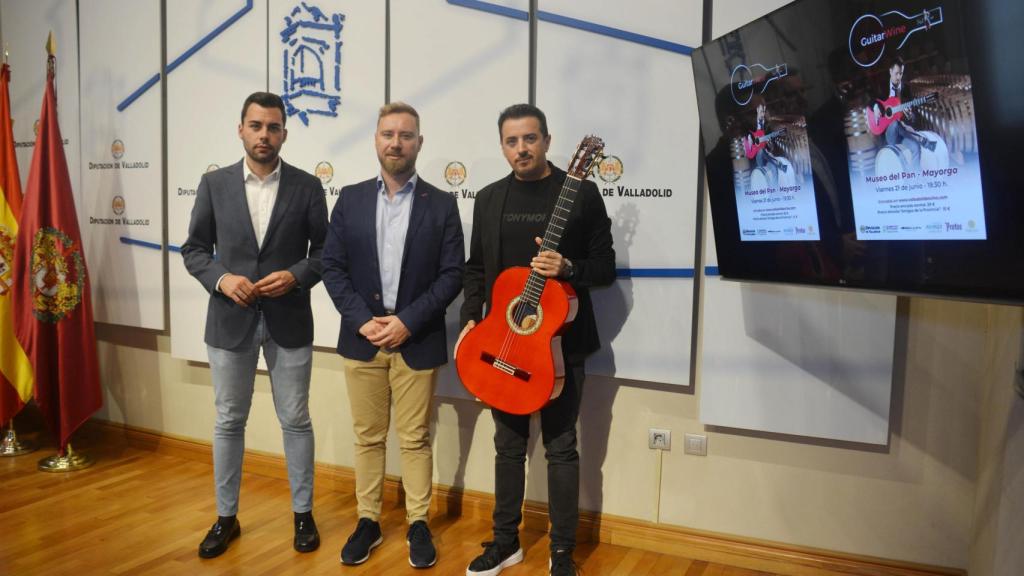 Presentación del GuitarWine en la Diputación de Valladolid
