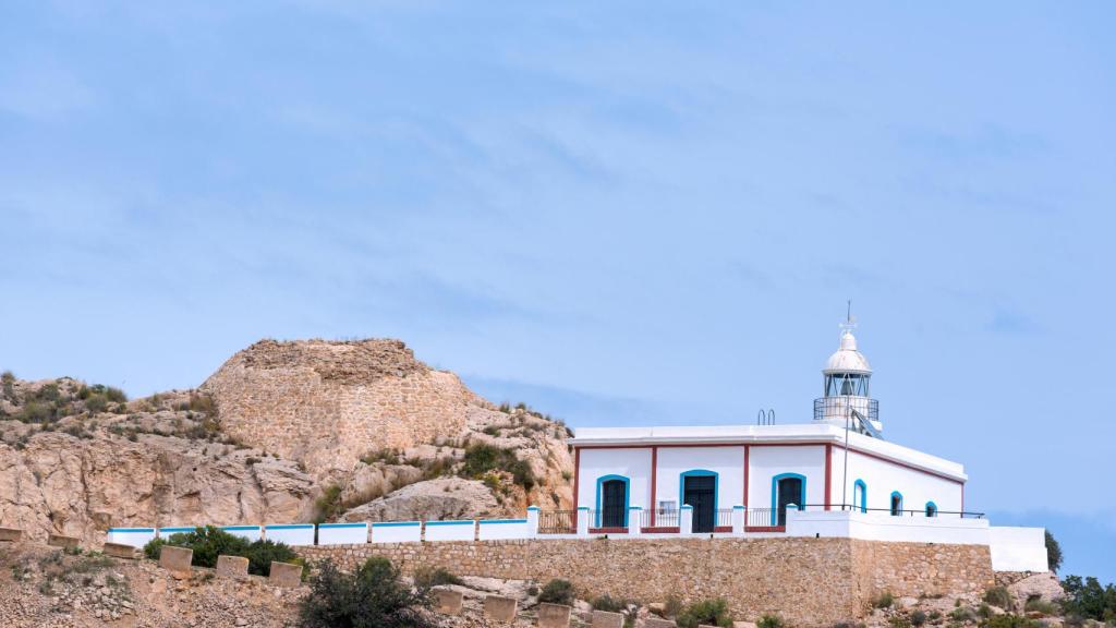Torre Bombarda y Faro de l'Albir.