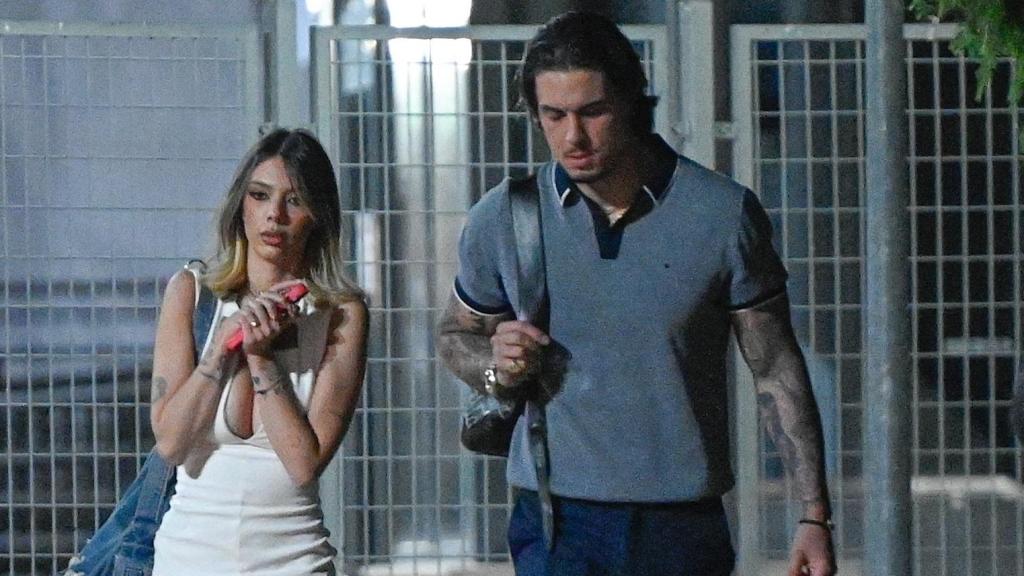 Alejandra Rubio y Carlo Costanzia en una fotografía tomada en Madrid.