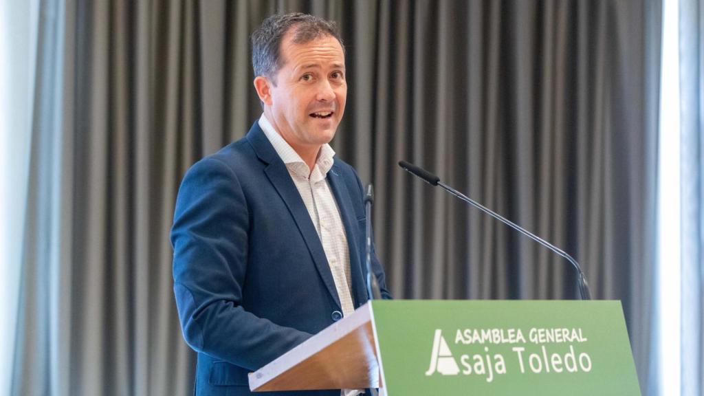 Carlos Velázquez en la Asamblea General de ASAJA Toledo. Foto: Javier Longobardo.