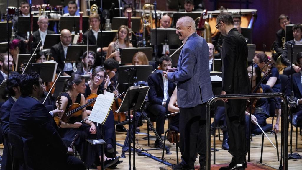 George Benjamin durante el ensayo del concierto de la Gala de los Premios Fronteras del Conocimiento, ayer en Bilbao. Foto: Fundación BBVA