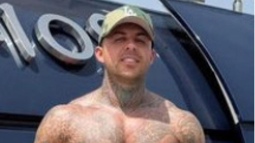 Daniel Esteve en guerra contra Amadeo Llados.