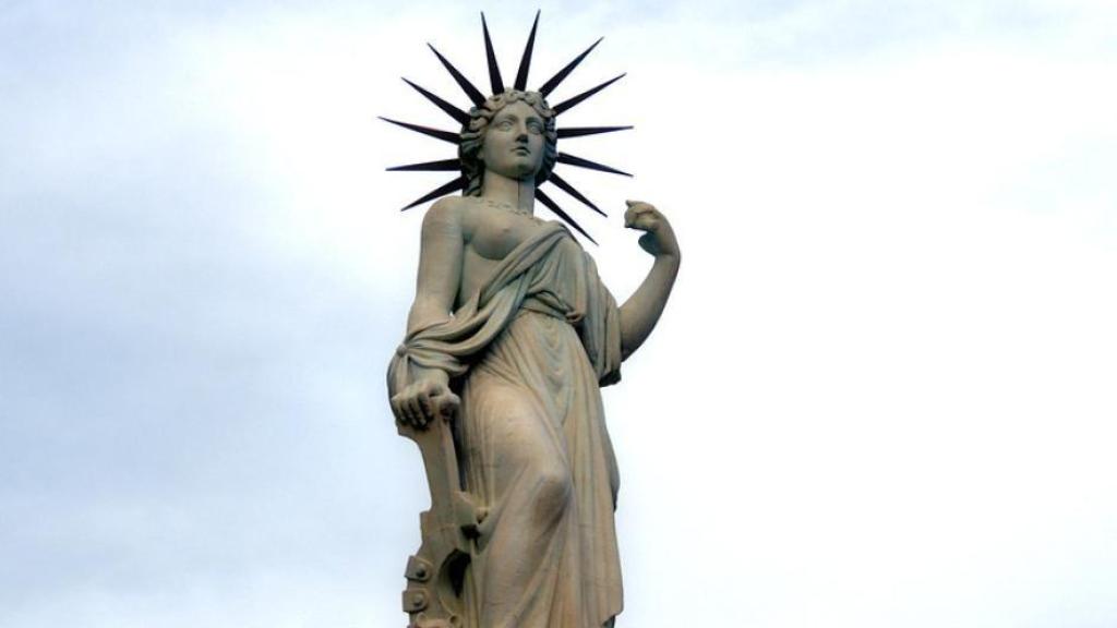 Monumento a la Libertad del Panteón de Hombres Ilustres de Madrid.