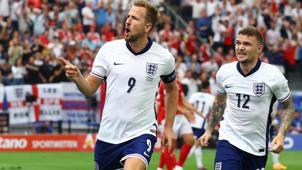 Harry Kane celebra el gol ante Dinamarca.