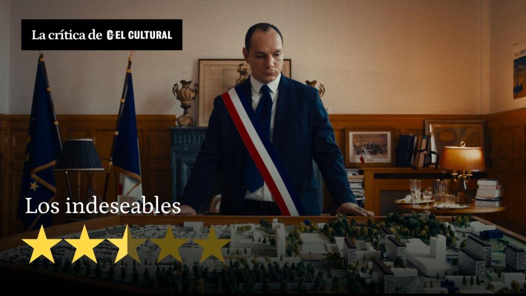 Alexis Manenti interpreta al alcalde Pierre en el filme