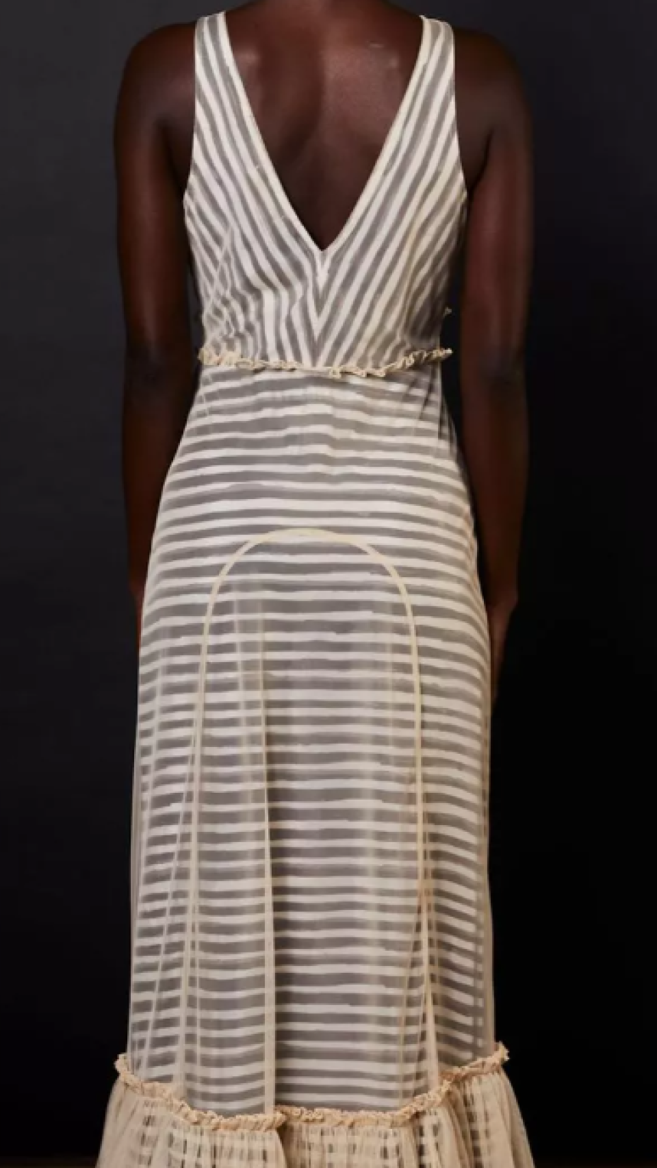 Estilismo de Is Coming.