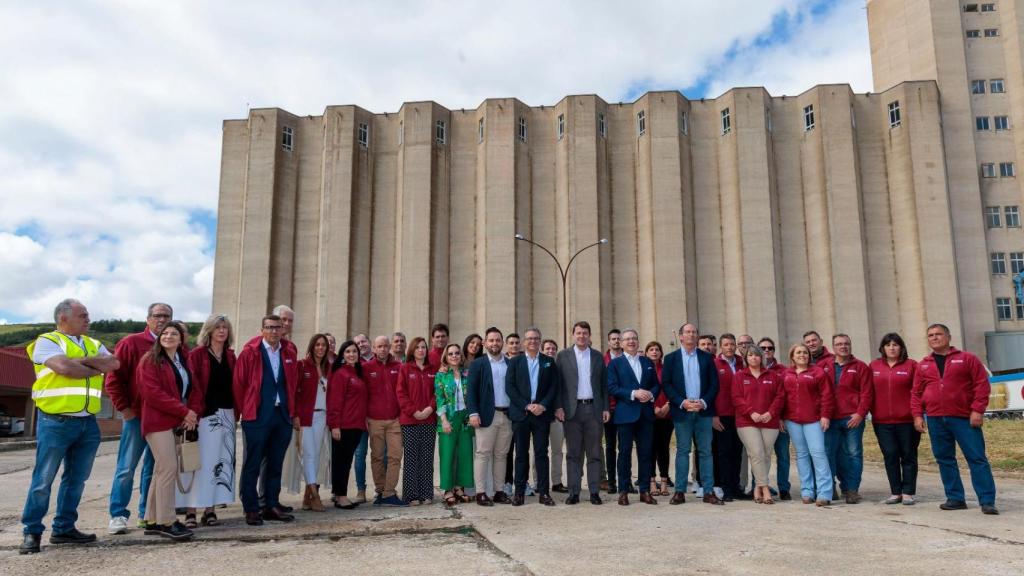 Alfonso Fernández Mañueco inaugura el silo de Pancorbo, propiedad de Octaviano Palomo